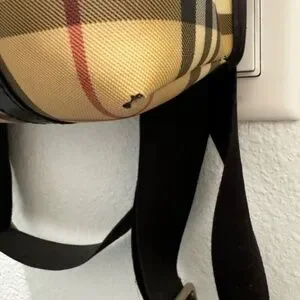 Burberry | Bags | Authentic Burberry House Check Pvc Leather  display picture 2